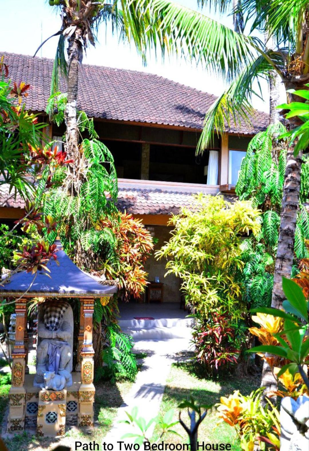 Guci Guesthouses 우붓 외부 사진