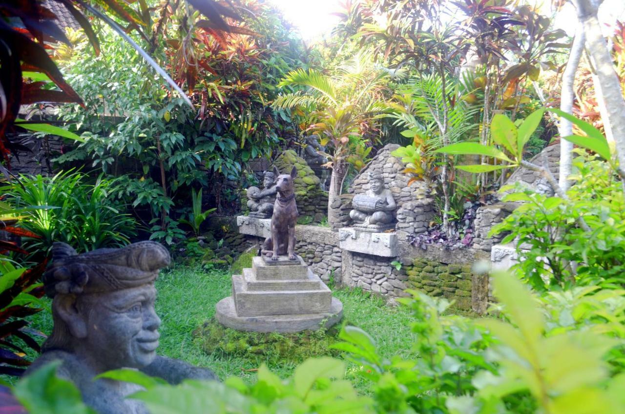 Guci Guesthouses 우붓 외부 사진